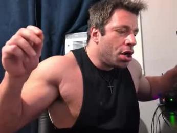 pizza_biceps — Chaturbate recorded stream screenshot (15 Feb 2026)