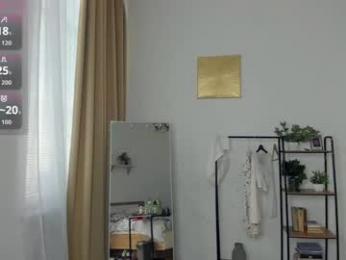 glossybabe_ — Chaturbate recorded stream image, 15.02.2026 07:20
