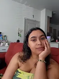 cinnaminnie — Stripchat recorded stream image, 15.02.2026 16:00