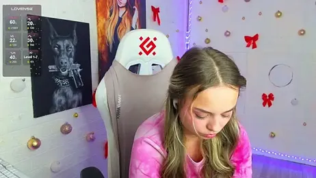 Misss_Vikk — Stripchat recorded stream screenshot (15 Feb 2026)