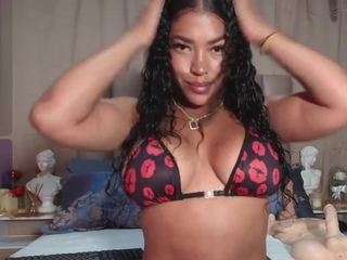 saamytits — Camsoda recorded stream image, 16.02.2026 00:50