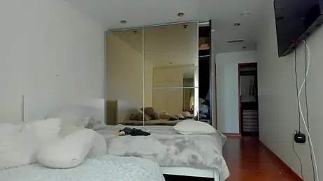 dulceys — Stripchat recorded stream image, 16.02.2026 05:50