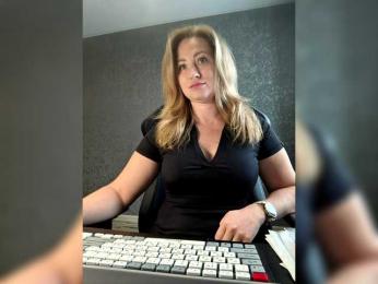 goddesssssss — Bongacams recorded stream screenshot (16 Feb 2026)