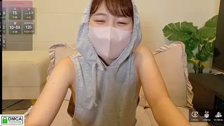 SUZU_ — Stripchat recorded stream screenshot (16 Feb 2026)