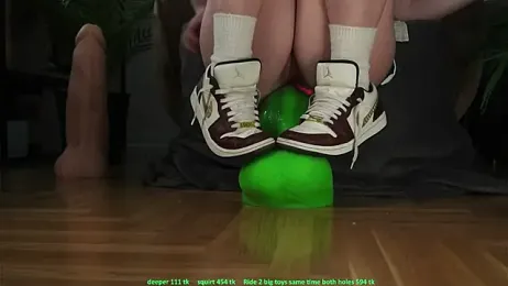 Kisakis — Stripchat recorded stream image, 16.02.2026 16:20