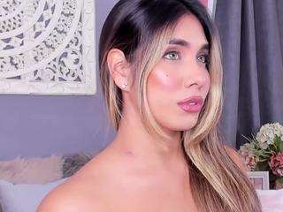 taniafernandez — Camsoda recorded stream screenshot (16 Feb 2026)