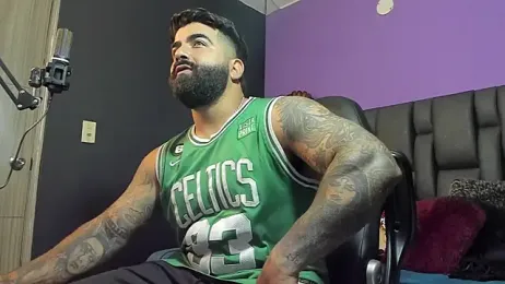 Lyon_vach — Stripchat recorded stream image, 17.02.2026 01:40