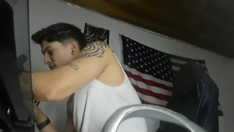 charlie_hotxxx — Stripchat recorded stream image, 17.02.2026 05:00