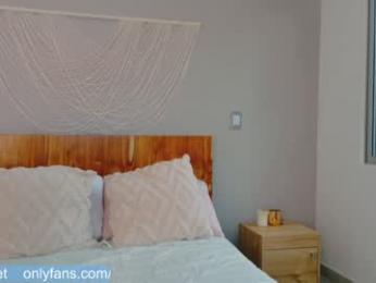 grettabenett_ — Chaturbate recorded stream screenshot (17 Feb 2026)