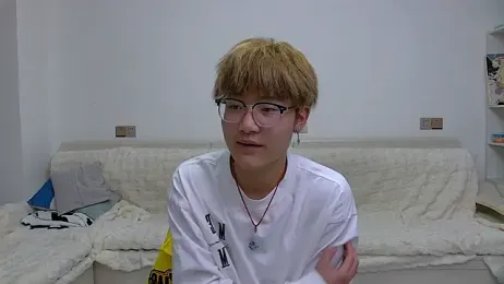 KK-cuteboy — Stripchat recorded stream image, 18.02.2026 11:10