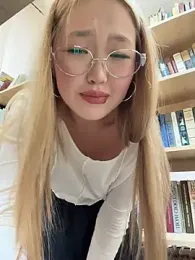 Aiko_Yumi — Stripchat recorded stream image, 18.02.2026 16:00