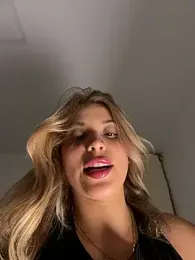_Alicee_1 — Stripchat recorded stream image, 19.02.2026 01:30