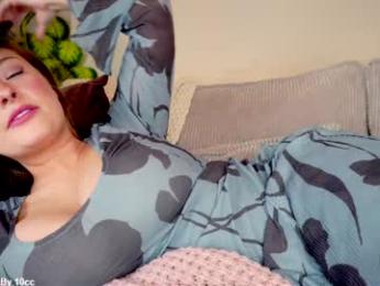 x_lily_x — Chaturbate recorded stream screenshot (19 Feb 2026)