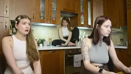 HotCaramellsTV — Stripchat recorded stream image, 19.02.2026 11:30