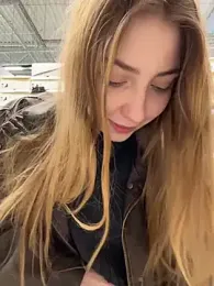 Sunny___Bunny — Stripchat recorded stream screenshot (19 Feb 2026)