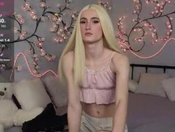 kris_mon — Chaturbate recorded stream image, 19.02.2026 13:00