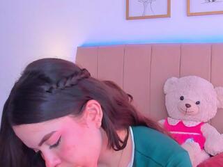 Bella Fontana — Flirt4free recorded stream image, 19.02.2026 17:40