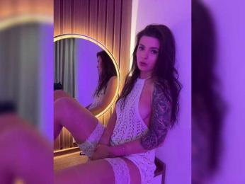 Oops_kiraa — Bongacams recorded stream screenshot (19 Feb 2026)