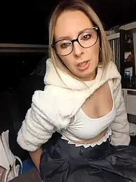 Jade_Emeraud — Stripchat recorded stream image, 19.02.2026 20:50