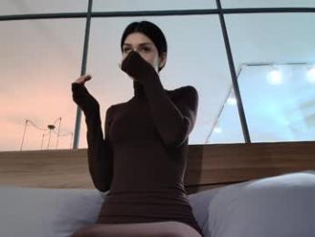 milla_bella — Chaturbate recorded stream screenshot (19 Feb 2026)