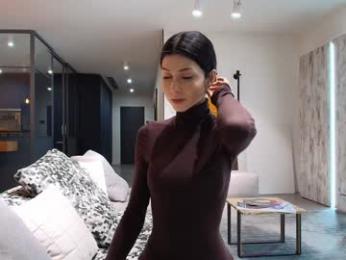 milla_bella — Chaturbate recorded stream screenshot (19 Feb 2026)