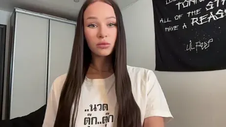 ur_molly — Stripchat recorded stream image, 20.02.2026 02:00