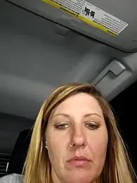 SheIsSomething — Stripchat recorded stream screenshot (21 Feb 2026)