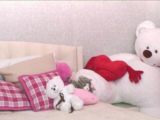 Naomi Bea — Flirt4free recorded stream screenshot (21 Feb 2026)