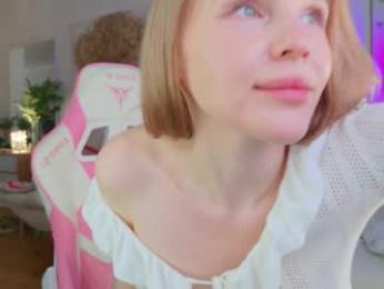 kailyginger — Chaturbate recorded stream image, 21.02.2026 04:40