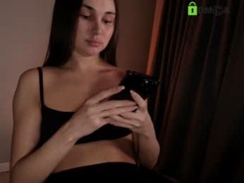 hollyextra — Chaturbate recorded stream screenshot (21 Feb 2026)