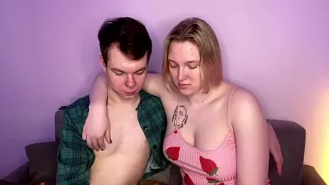 julielourens — Stripchat recorded stream screenshot (22 Feb 2026)