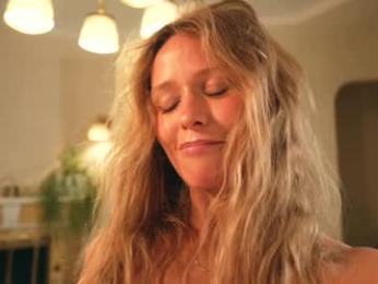 heybanan — Chaturbate recorded stream screenshot (22 Feb 2026)