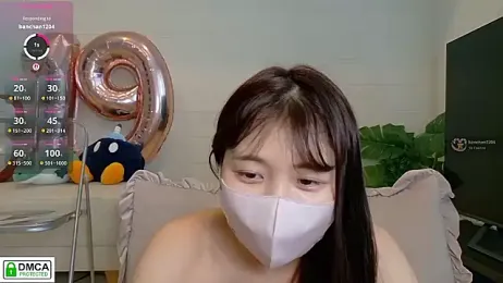 SUZU_ — Stripchat recorded stream screenshot (23 Feb 2026)