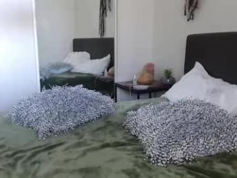 bella_bloom1 — Chaturbate recorded stream screenshot (22 Feb 2026)