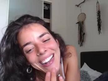 bella_bloom1 — Chaturbate recorded stream screenshot (22 Feb 2026)