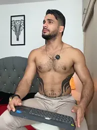 Maximiliano_ford — Stripchat recorded stream image, 23.02.2026 10:30