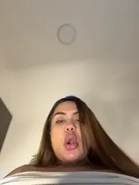 valeria2019hot — Stripchat recorded stream image, 23.02.2026 21:50