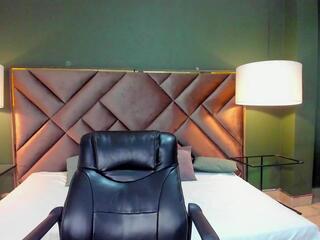 Sophia Loreen — Flirt4free recorded stream screenshot (24 Feb 2026)