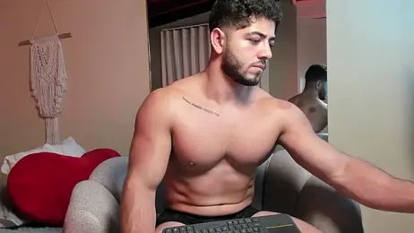 Thiago_moretti — Stripchat recorded stream screenshot (24 Feb 2026)