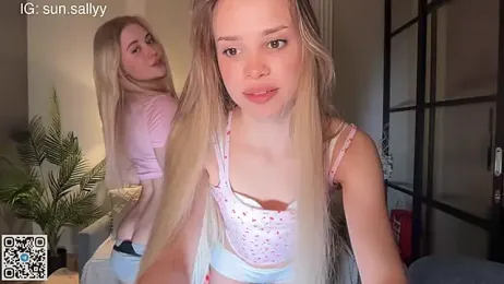 sunsally — Stripchat recorded stream screenshot (24 Feb 2026)