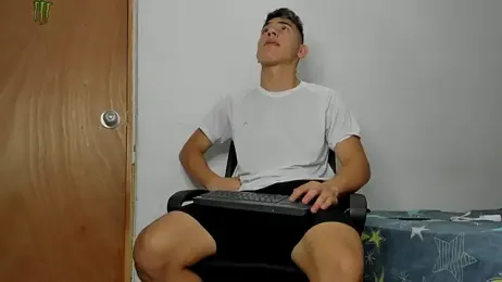 andrew_rose_ — Stripchat recorded stream image, 24.02.2026 20:10