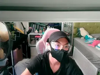 sky69fatfat — Stripchat recorded stream screenshot (25 Feb 2026)