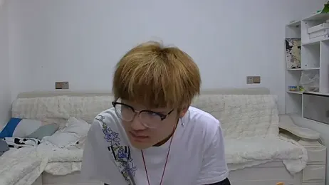 KK-cuteboy — Stripchat recorded stream image, 25.02.2026 10:50