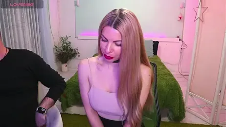 AlisaAleksandr — Stripchat recorded stream screenshot (25 Feb 2026)