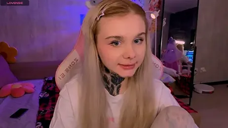 Britney_Lynch — Stripchat recorded stream screenshot (25 Feb 2026)