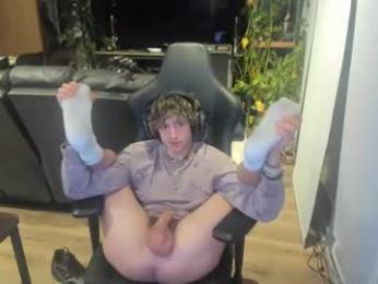 bashful4200 — Chaturbate recorded stream image, 26.02.2026 01:50