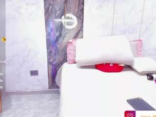 lenathompson — Camsoda recorded stream image, 26.02.2026 04:20