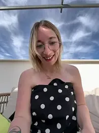 Giuliana_baby — Stripchat recorded stream image, 26.02.2026 14:00