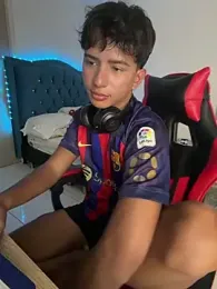 Leonarrrd_01 — Stripchat recorded stream screenshot (26 Feb 2026)