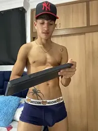 _CamiloBass — Stripchat recorded stream screenshot (27 Feb 2026)